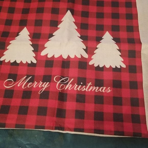 Christmas Pillow Covers Set of 4! NEW Farmhouse Chic 17" X 17" - Picture 3 of 9